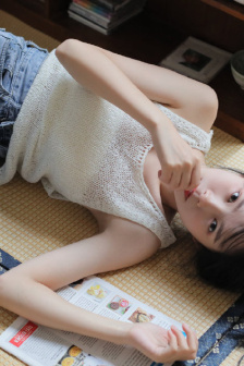 90岁肥老奶奶毛毛外套